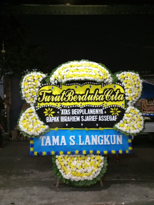 Papan Bunga Duka di Gentuma Raya